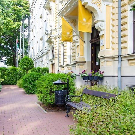 Boutique Elizabeth Apartment รีกา ภายนอก รูปภาพ